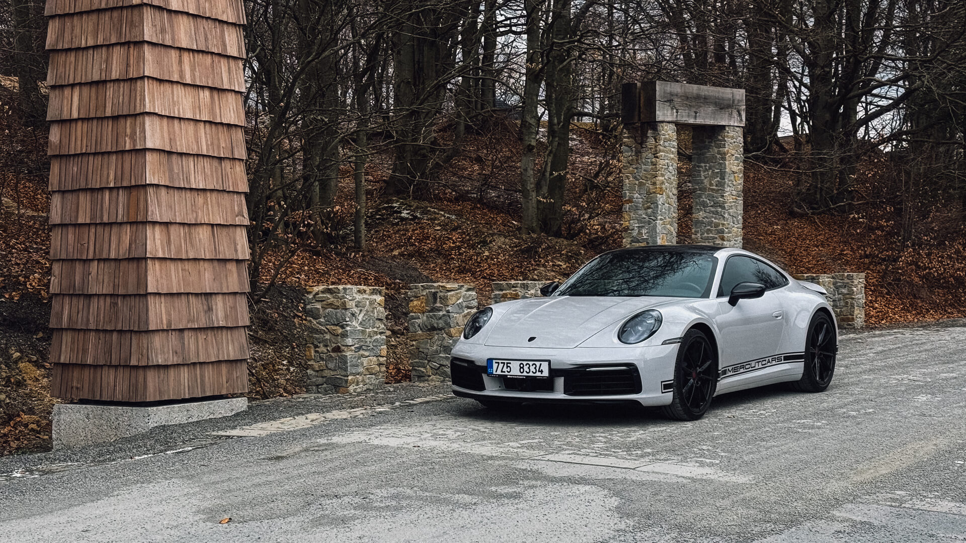 porsche_2025_16x9_12