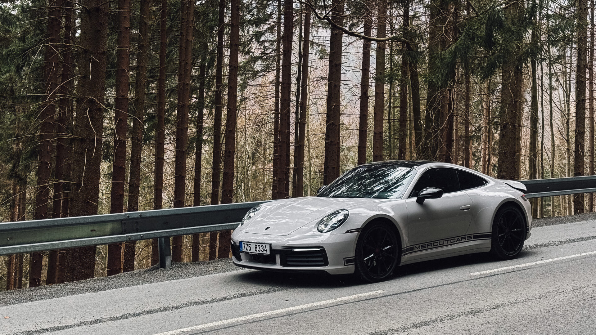 porsche_2025_16x9_3