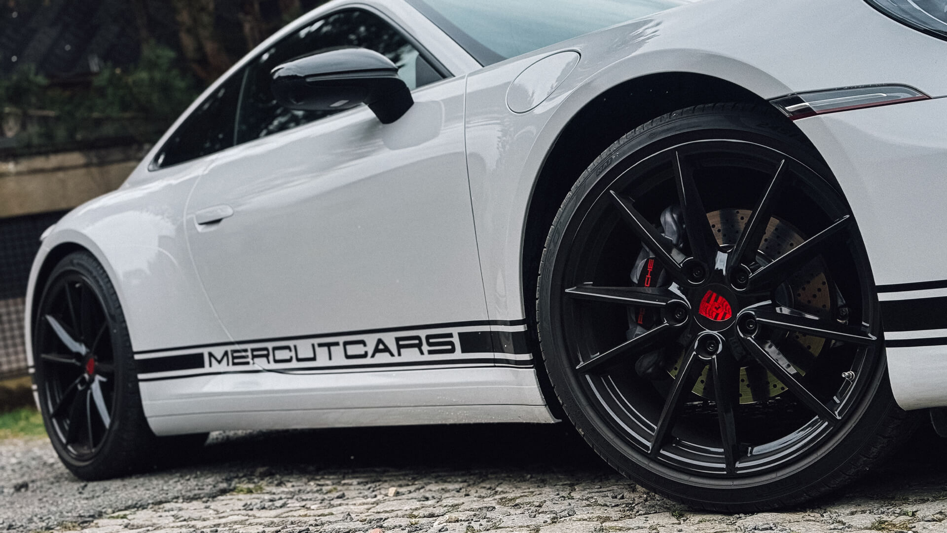 porsche_2025_16x9_9